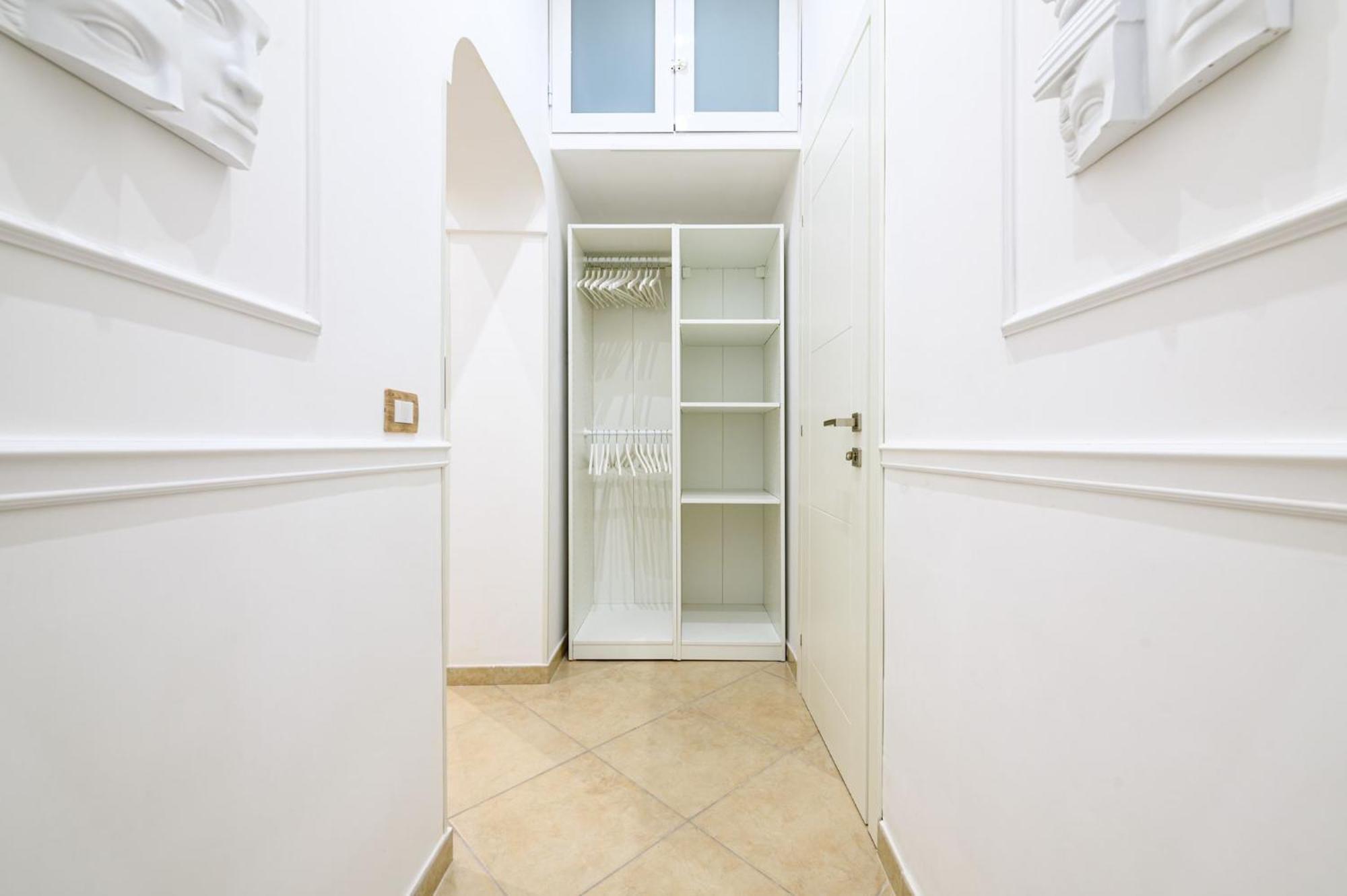 Giordano Suite Center Naples Extérieur photo