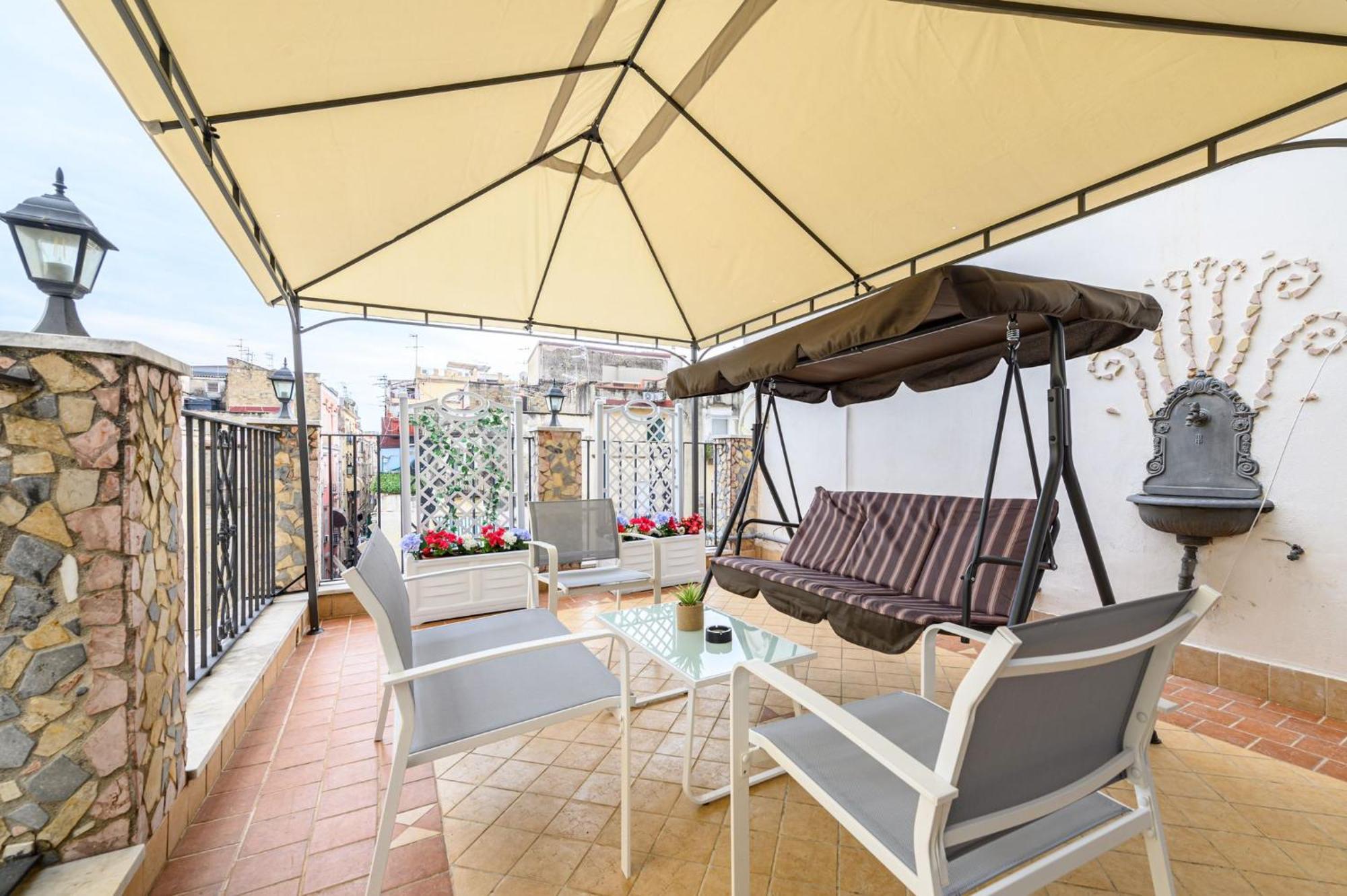 Giordano Suite Center Naples Extérieur photo
